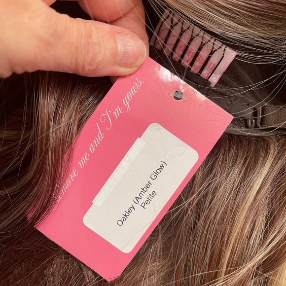 CSC - Oakley - Picture 6 of 7